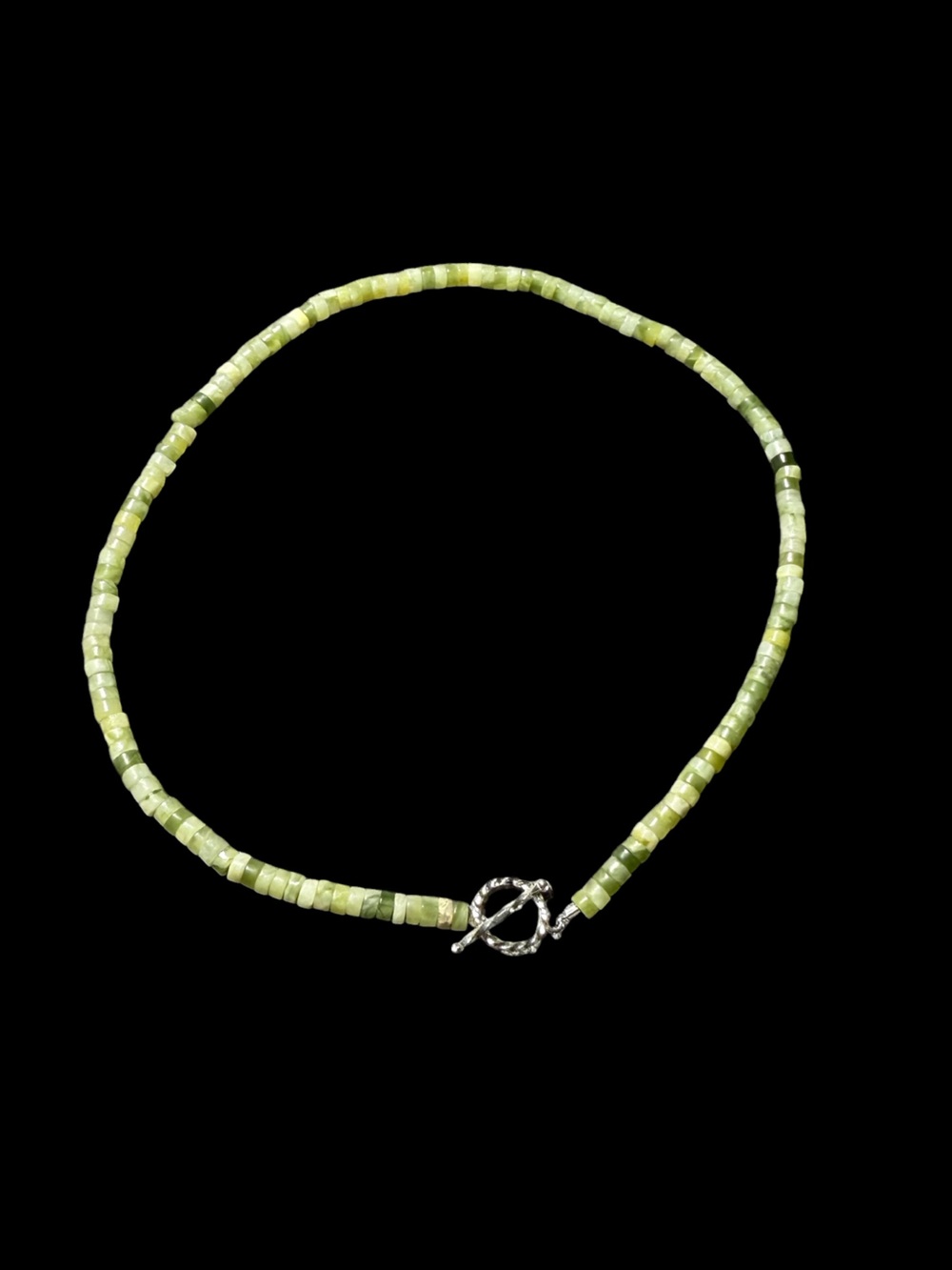 Light Green Glass Bead Necklace.